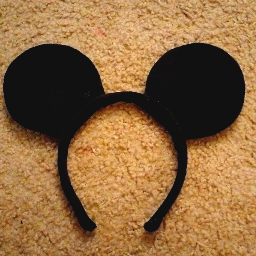 Mouse ears